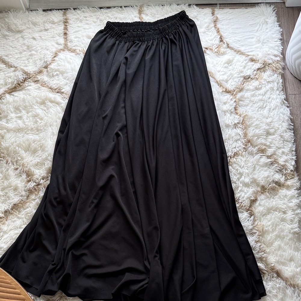 Elegant Black Maxi Skirt
